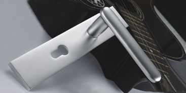 Khóa cửa công trình